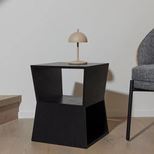 Load image into Gallery viewer, Eric Mini Table Lamp
