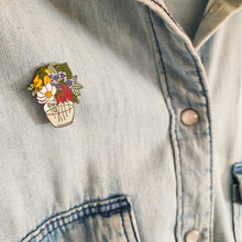 Load image into Gallery viewer, Natty - NZ Blooms Enamel Pin
