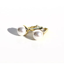 Load image into Gallery viewer, Queen of the Foxes Earrings - The XL Pearls
