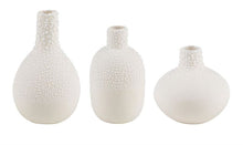 Load image into Gallery viewer, Räder - Pearl Set of 3 - Mini Vases
