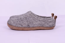 Load image into Gallery viewer, Moana Road – Toasties Grey  Leather Sole
