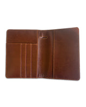 Load image into Gallery viewer, Men&#39;s Republic Travel Wallet &amp; Luggage Tag Set
